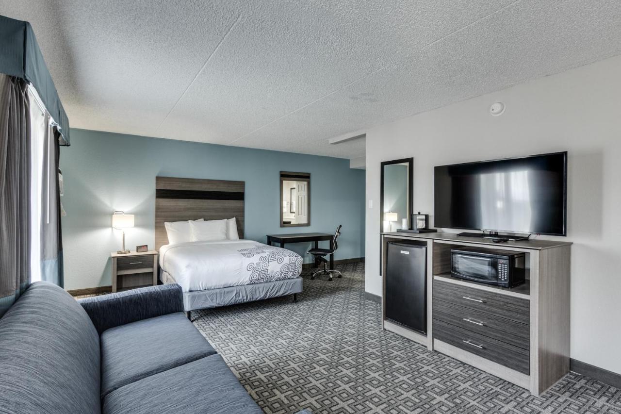 Days Inn & Suites By Wyndham Spokane Zewnętrze zdjęcie
