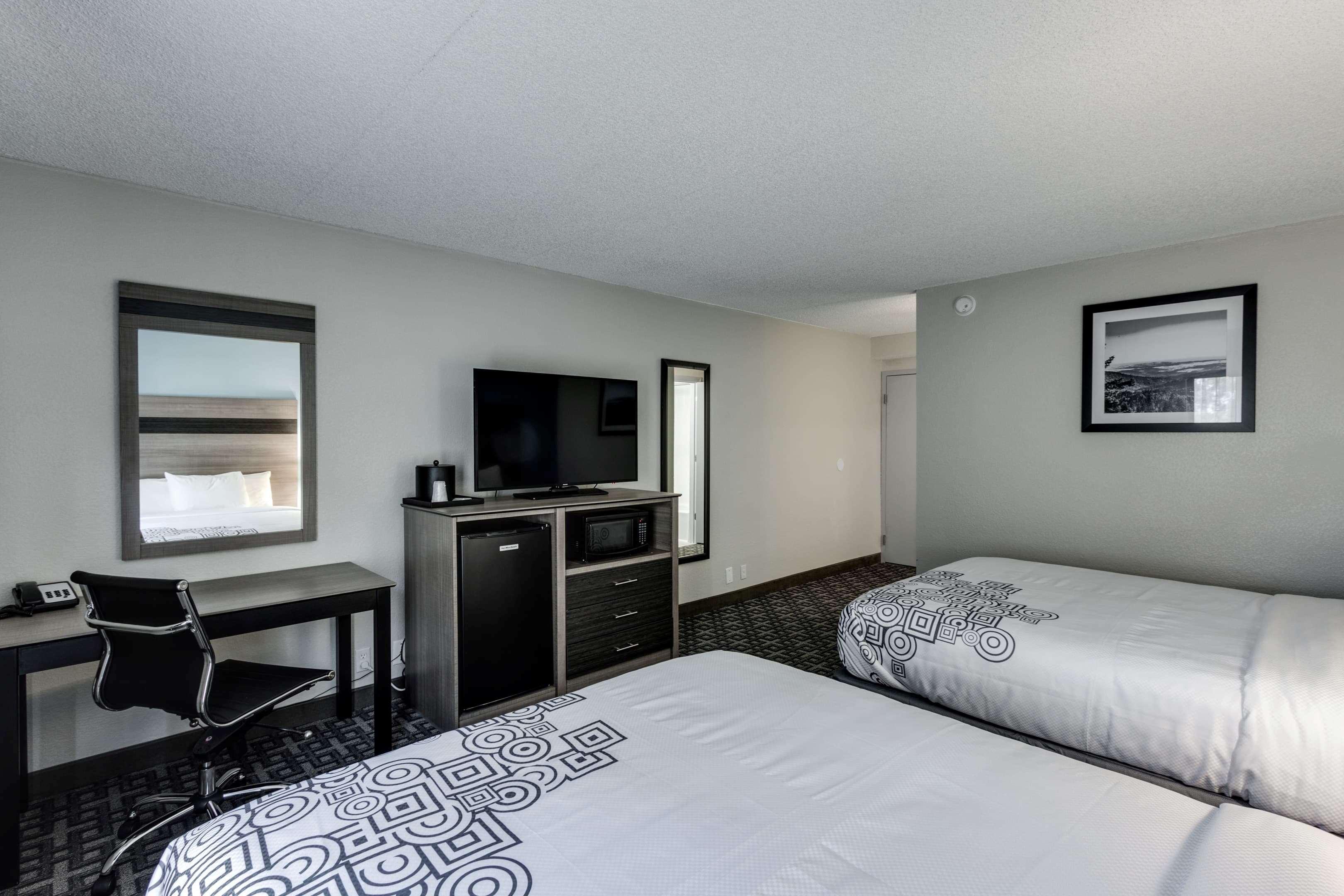 Days Inn & Suites By Wyndham Spokane Zewnętrze zdjęcie
