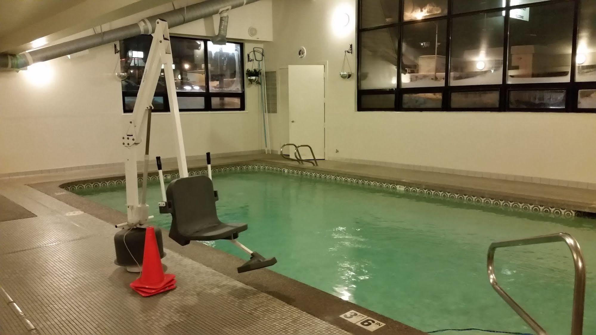 Days Inn & Suites By Wyndham Spokane Zewnętrze zdjęcie